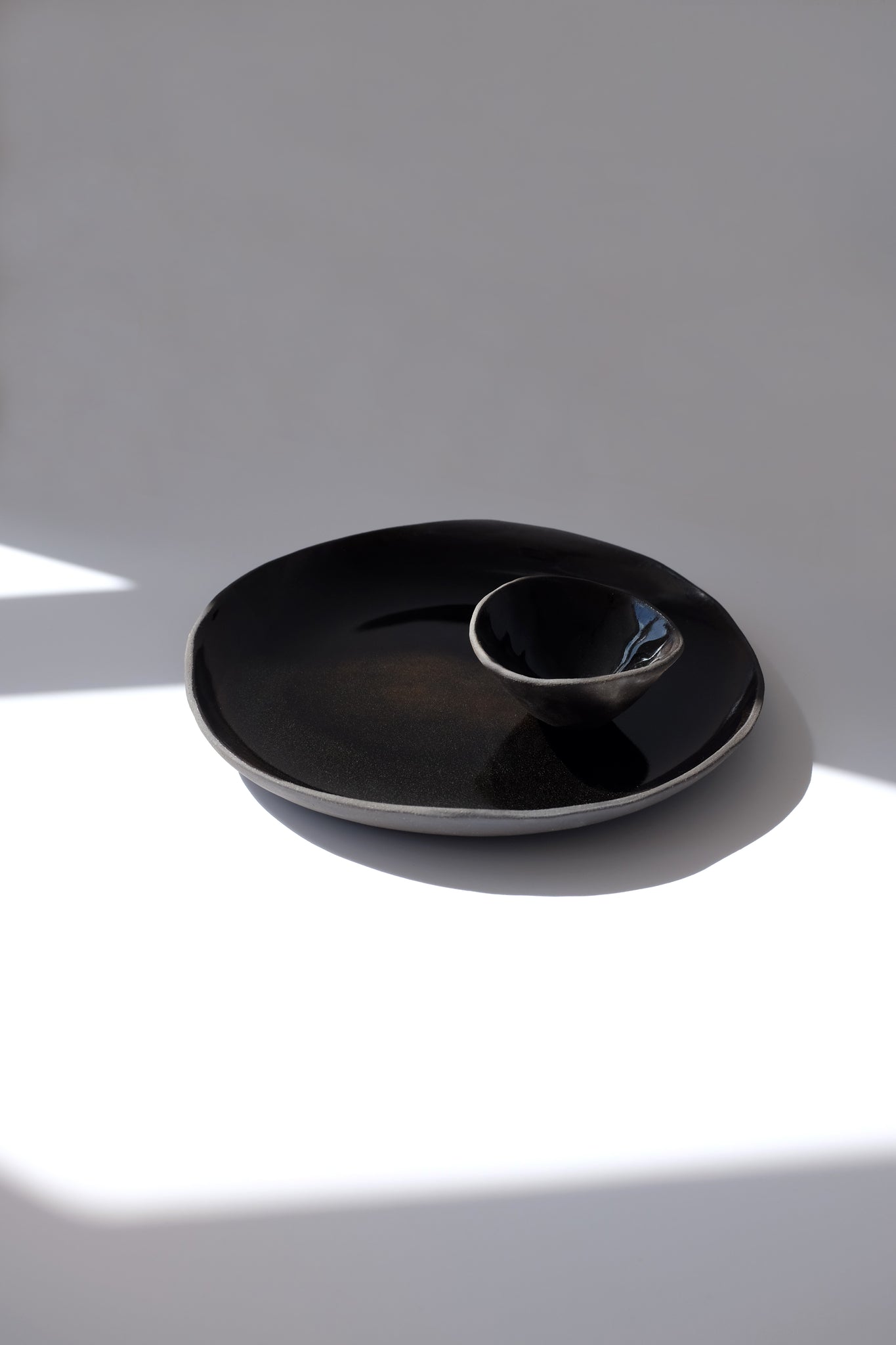 Salt dish — Black